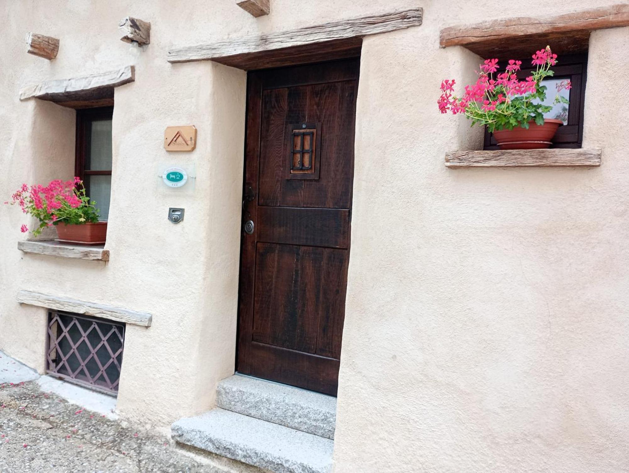 B&B e Home Restaurant S'ispera Fonni Exterior foto